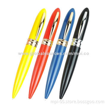 USB flash drive with 12Mbps reading speed